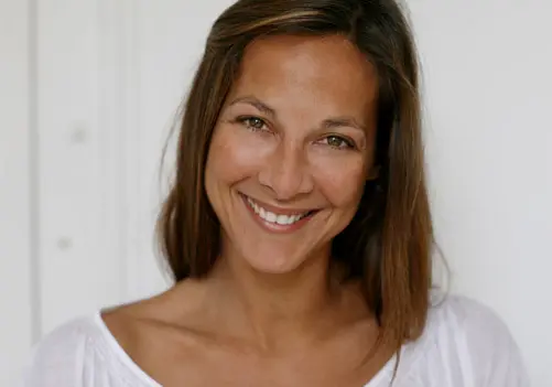 ANNE-LAURENCE ALIVON-ALFANDARI-ostéopathe à Bordeaux
